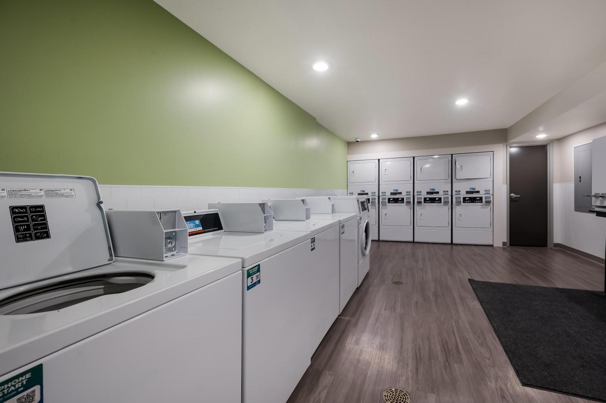 Woodspring Suites Charlotte Airport Kültér fotó
